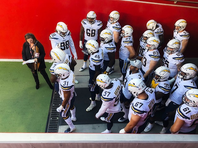 速度滑冰世界杯男子500米 薛智文以34秒64斩获第12名