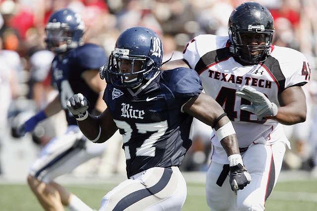 许尔勒：踢球的各种要求让我觉得不是我的生活，所以选择退役